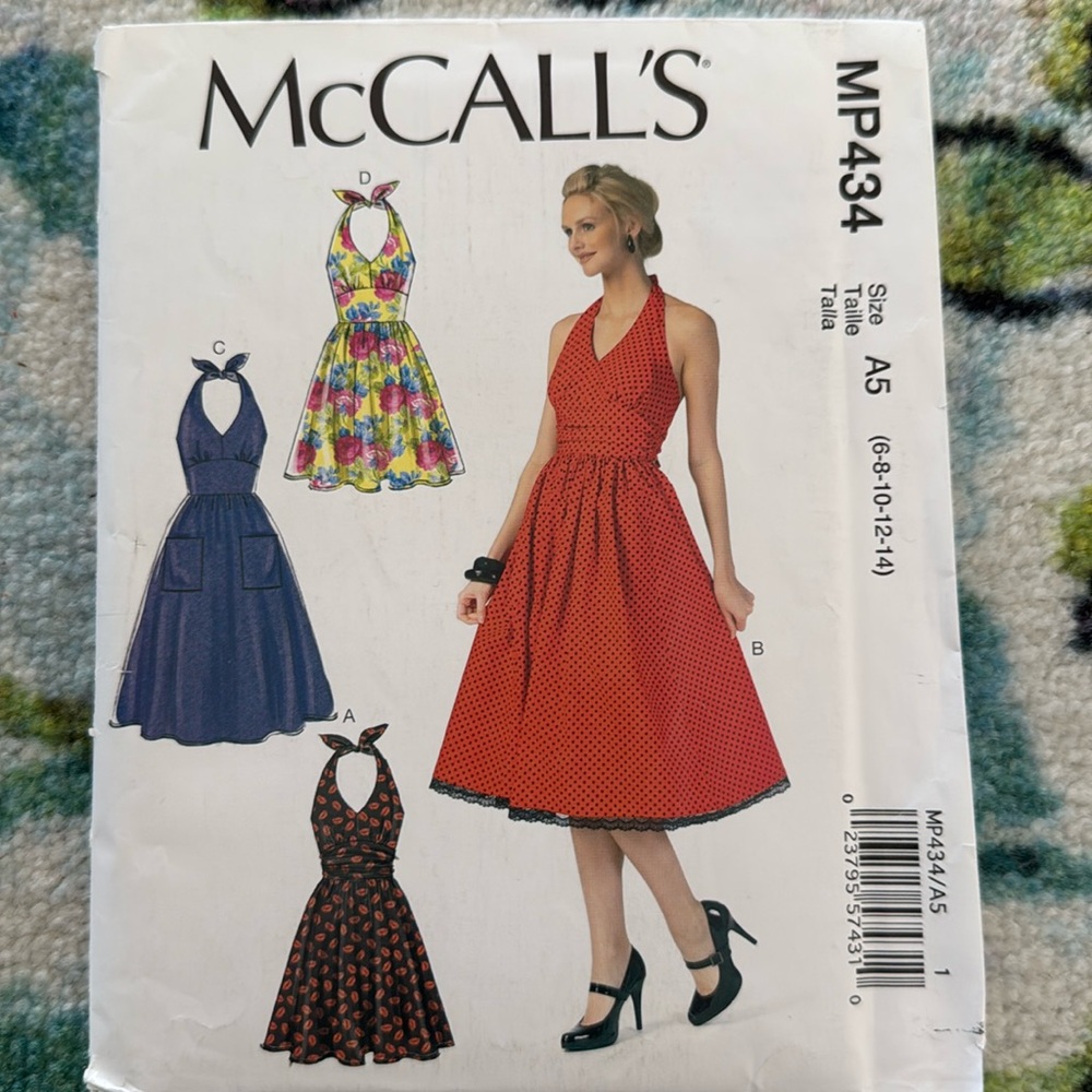 McCall’s sewing pattern uncut MP434